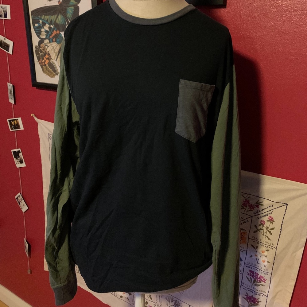 Billabong Long Sleeve Size M